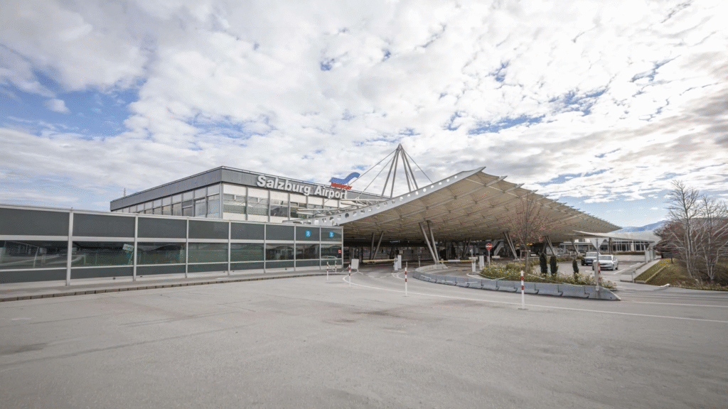 Luxury premium transfers from Salzkammergut airport